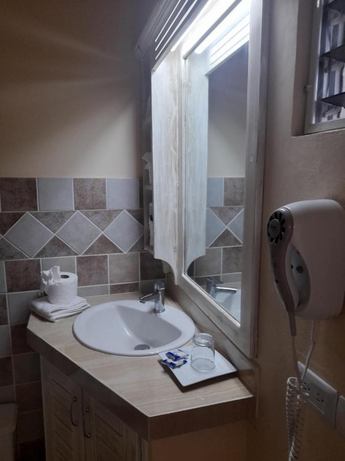 לאס טרנאס Guest House My Way מראה חיצוני תמונה